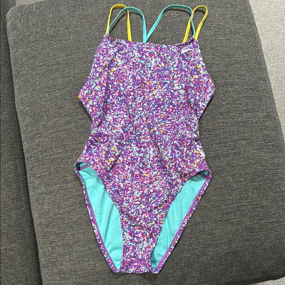 Nike  women’s Swimsuit